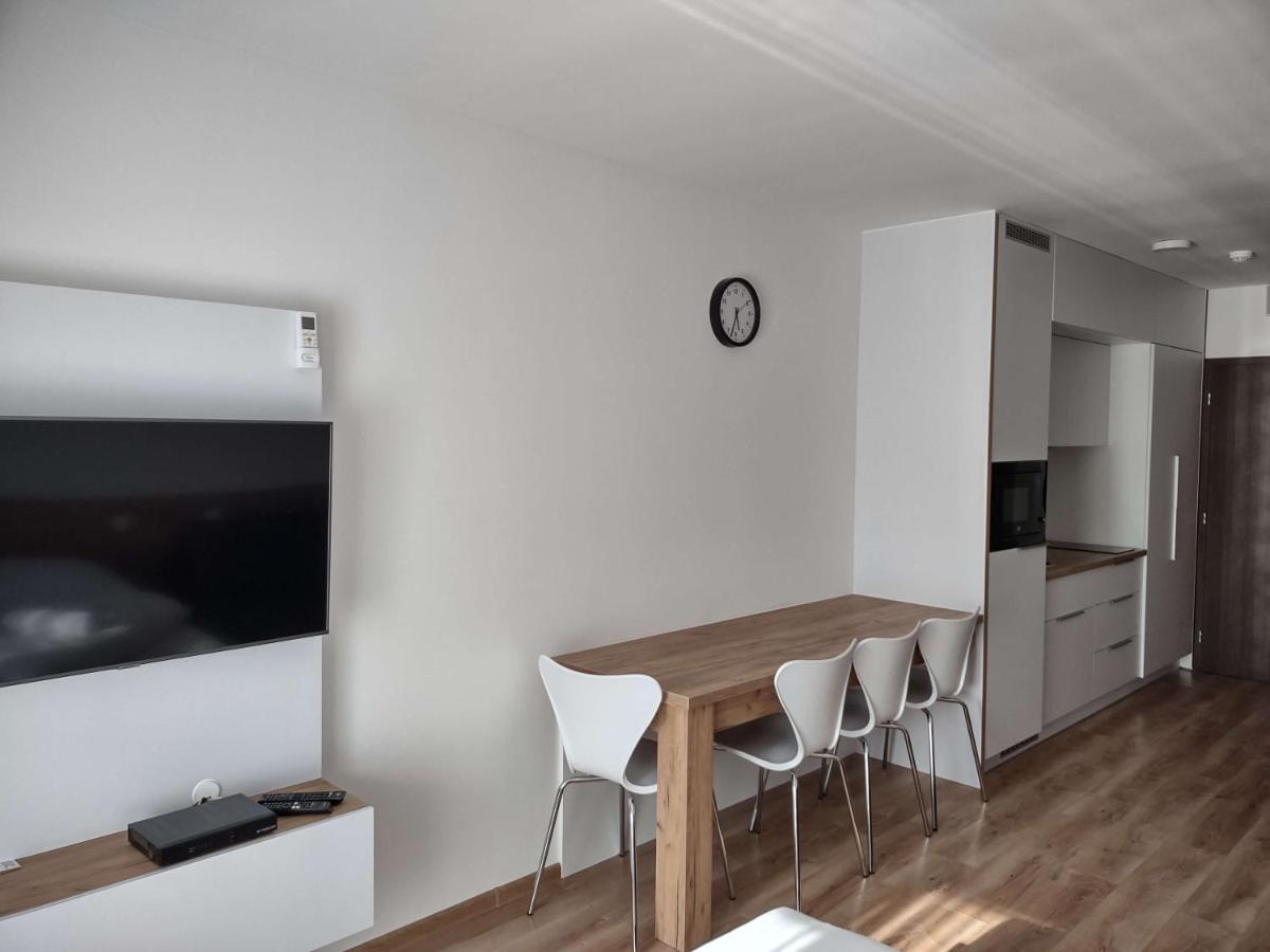 Apartman Kyjev 2 Podhájska 外观 照片